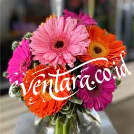 Dekorasi bunga mawar