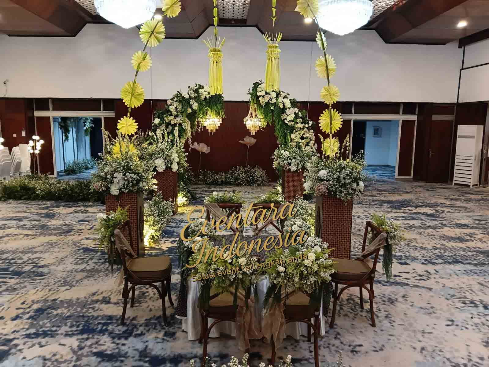 Foto real project dekorasi pernikahan adat bali