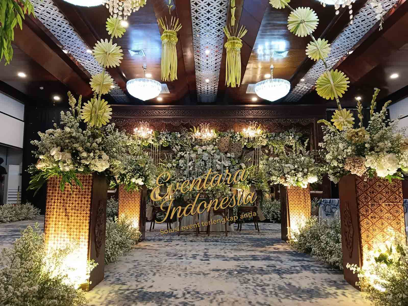 Wedding Reception Mewah bersama panggung dan LED dari Eventara Indonesia