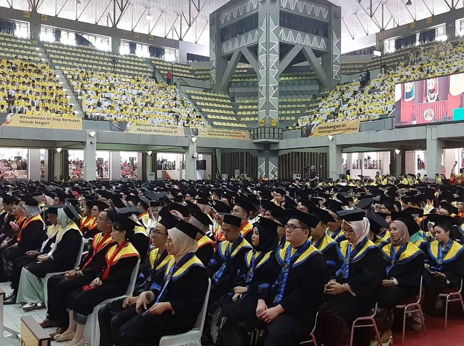 Setup LED screen dan panggung acara wisuda universitas indonesia – Eventara Indonesia